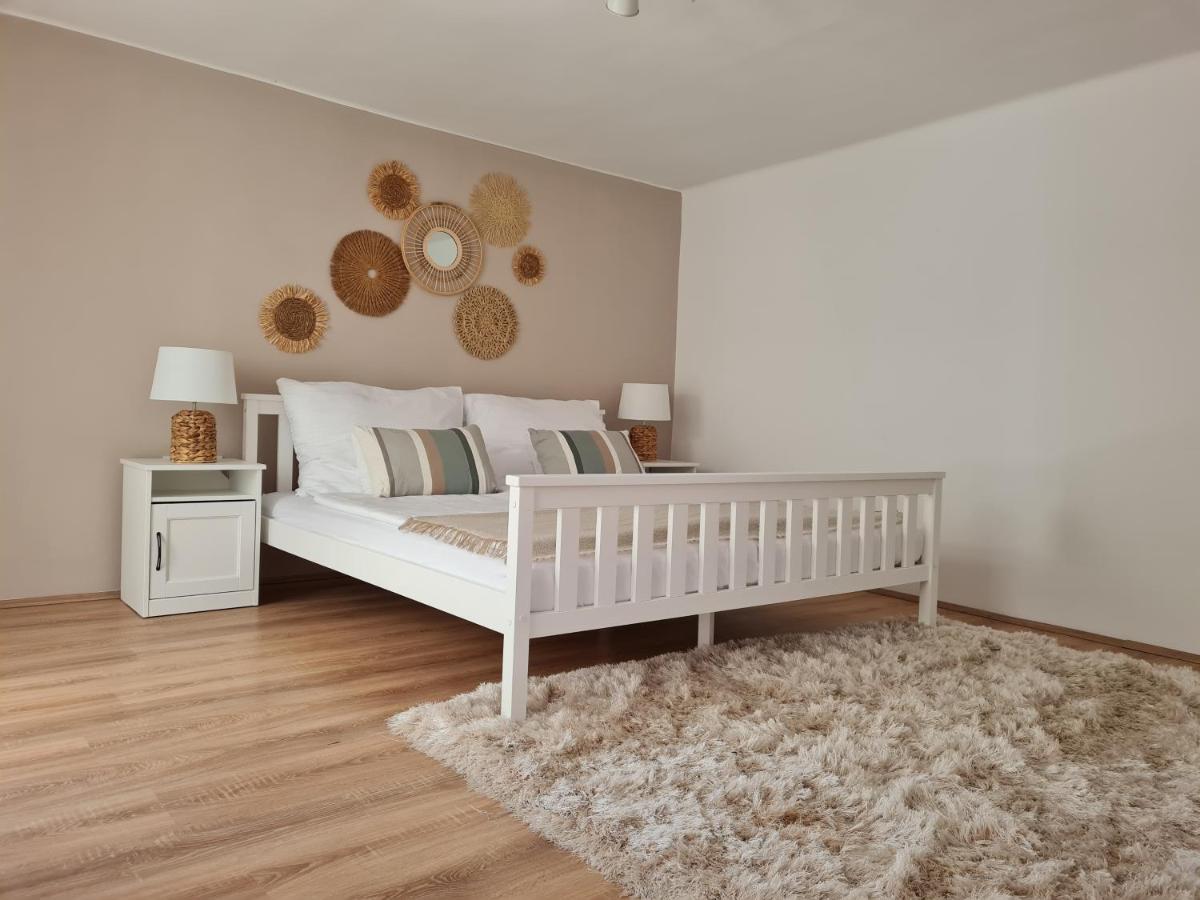 Darnay20 Vendeghaz Apartment Gyenesdiás Екстериор снимка